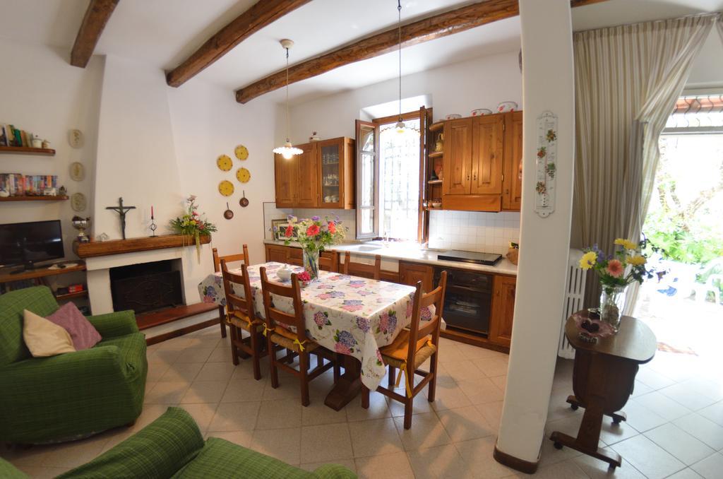 Casa Romana Viareggio Exterior foto